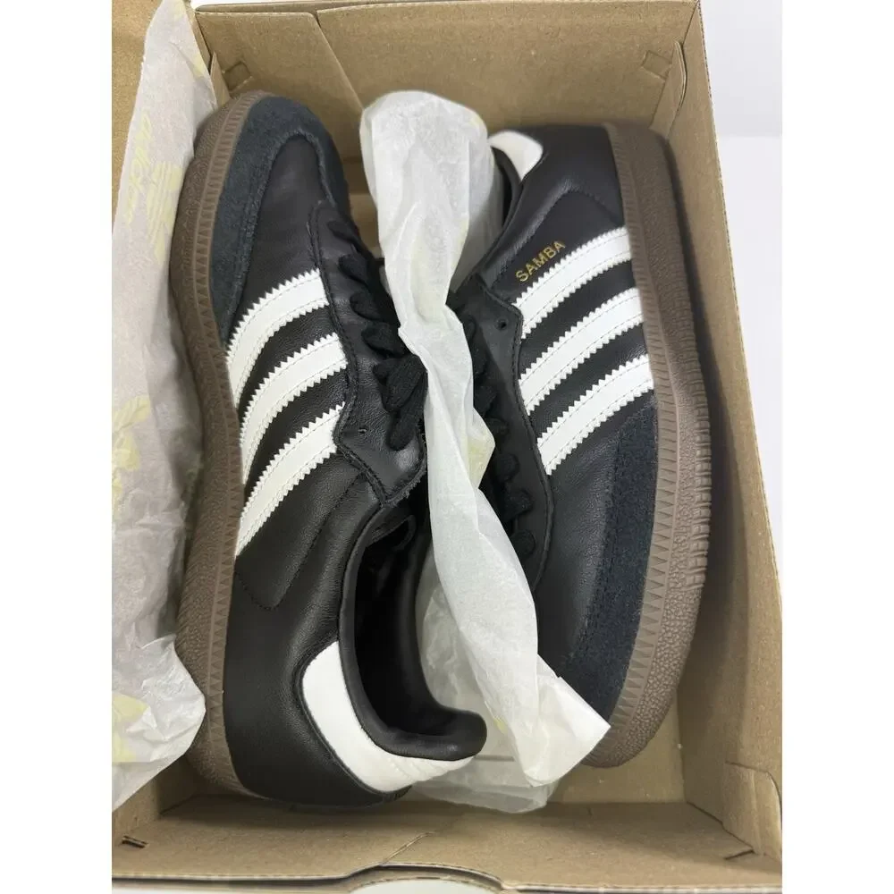 adidas Samba Black/White Low Top Lace-Up Sneakers Rubber Outsole Striped